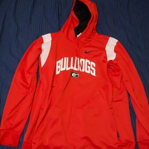 Red Nike Georgia Bulldogs Gameday Sideline Pullover Hoodie (Lg)